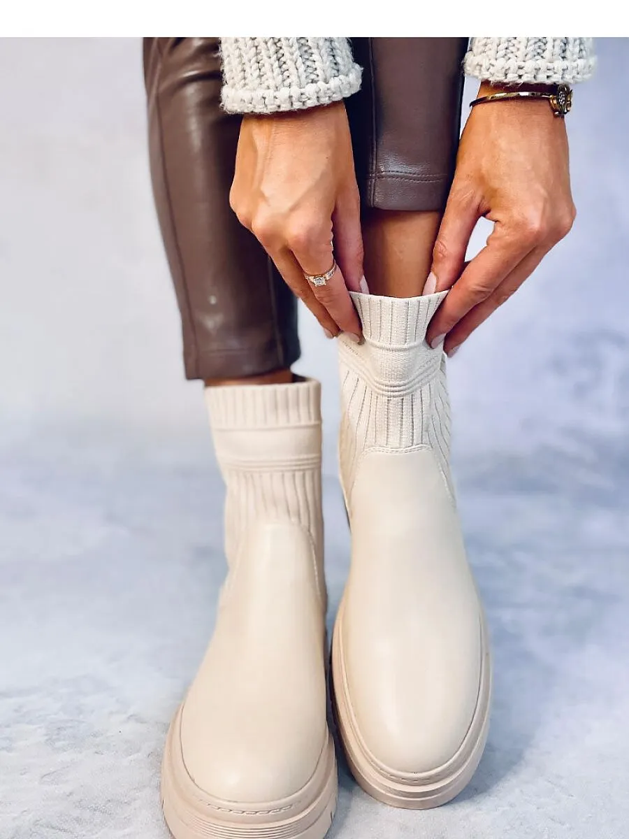 Boots model 188462 Inello