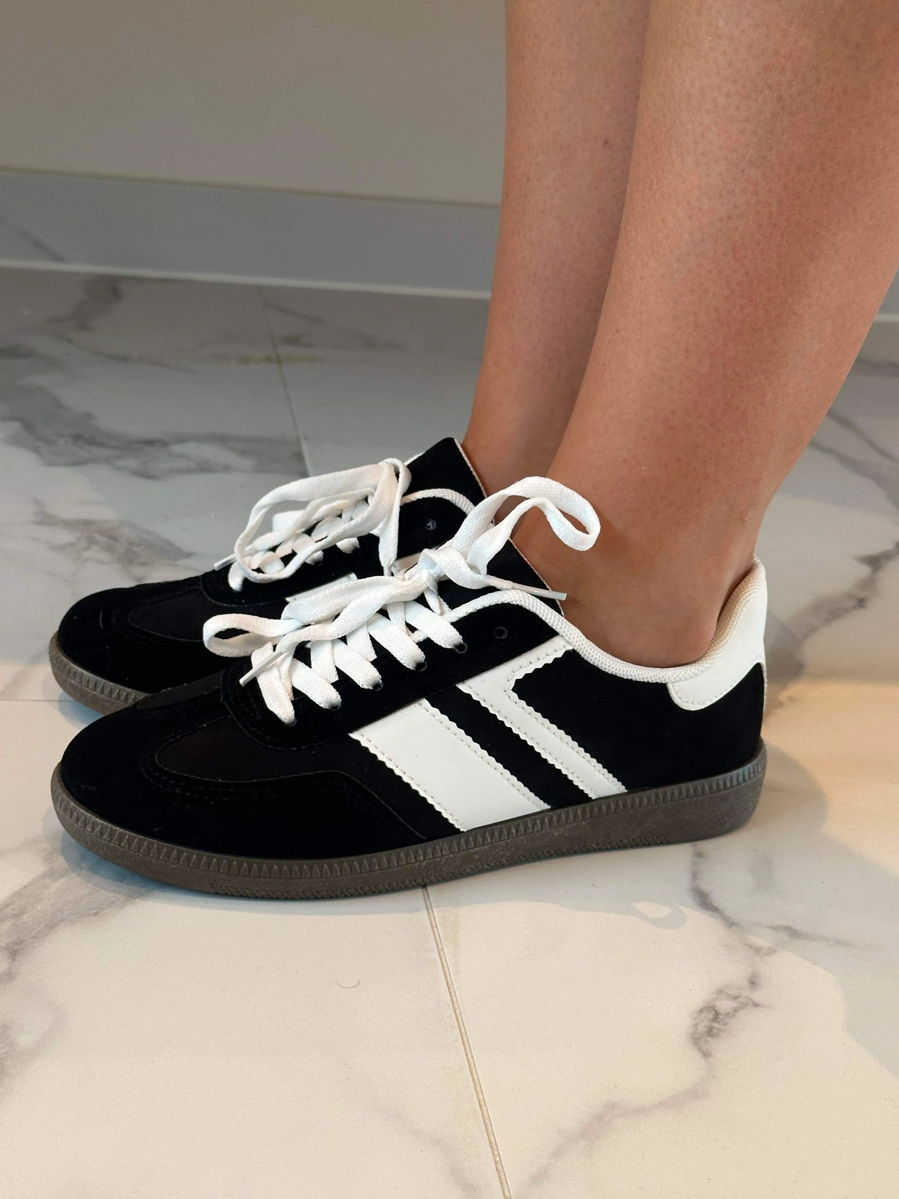 Dili sneakers - black