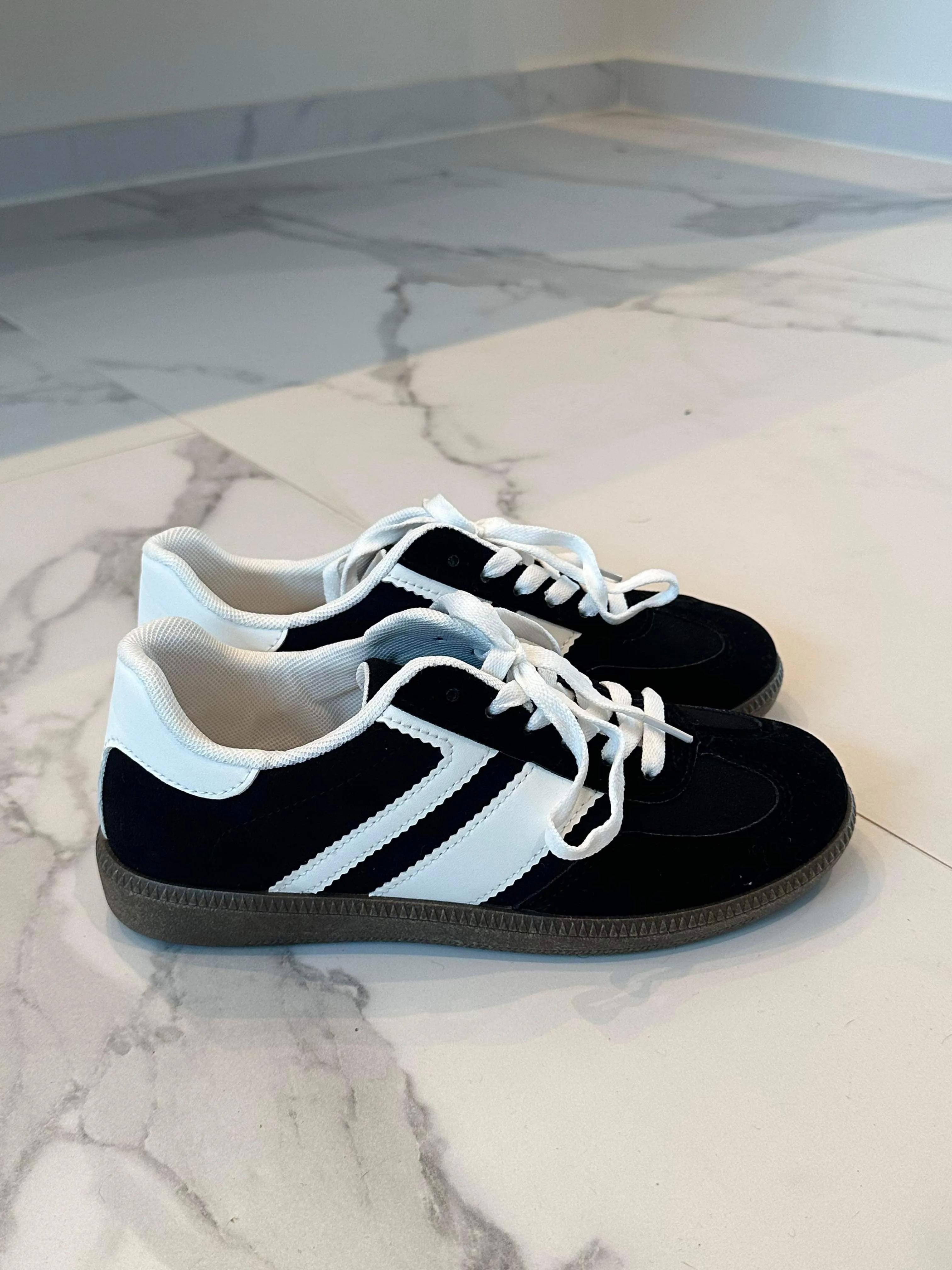 Dili sneakers - black