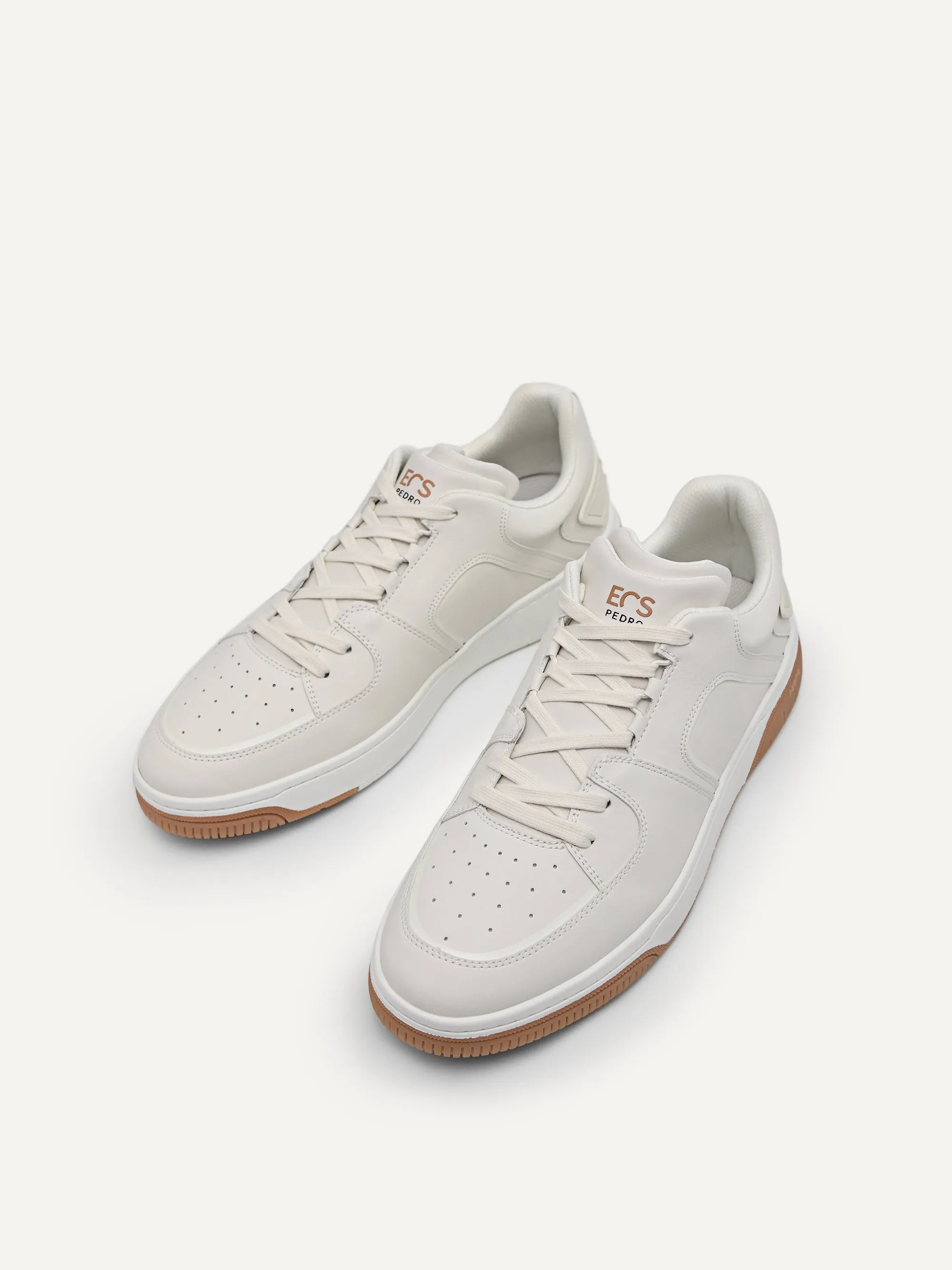 EOS Sneakers