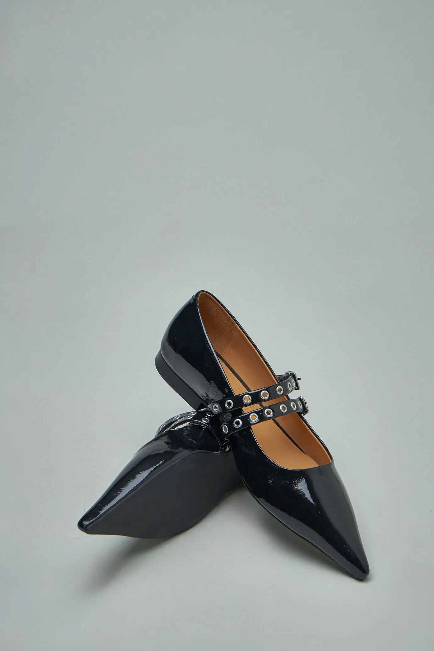 Eyelets Ballerina Naplack