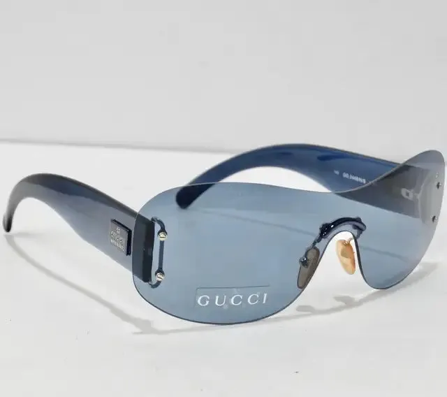 Gucci 1990s Sunglasses Blue