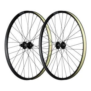 Stan's Flow MK4 27.5" 32/32
