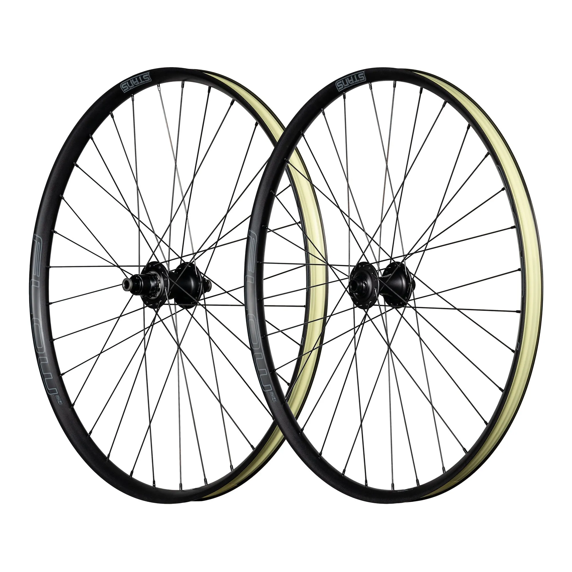 Stan's Flow MK4 27.5" 32/32