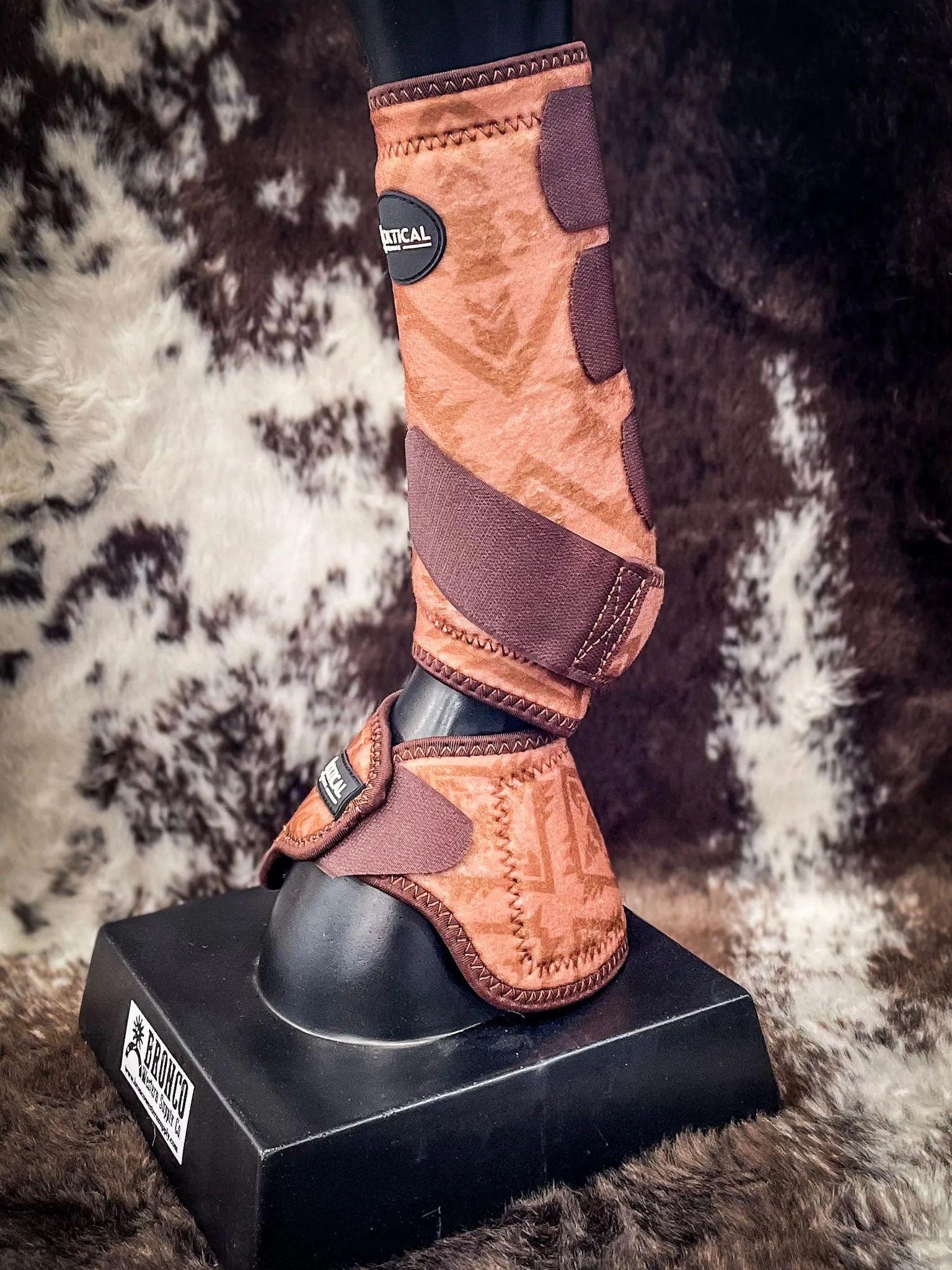 Tacktical Boots & Bells - Camel Aztec