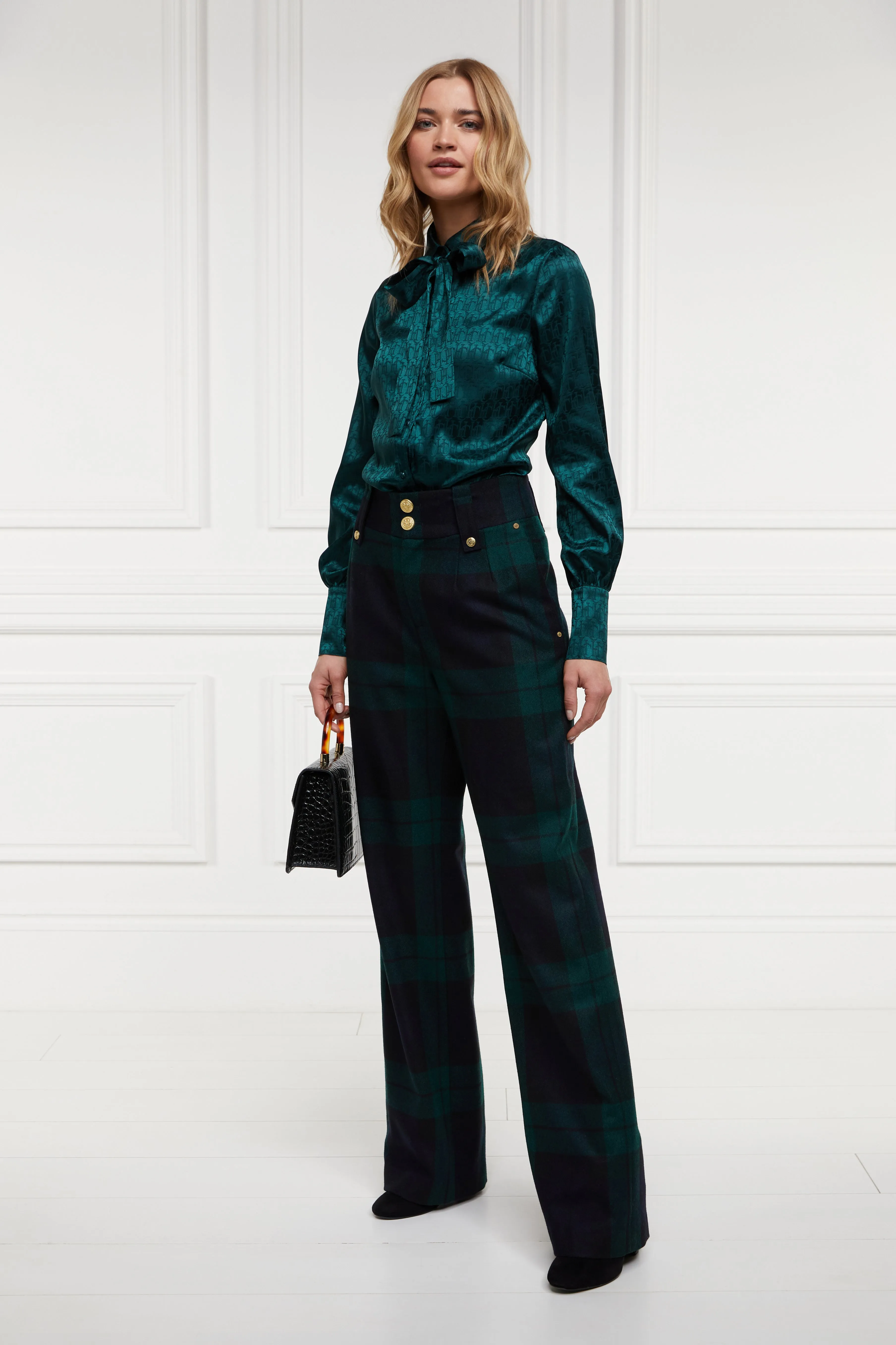 The Tartan Look (Fiona Andrews)