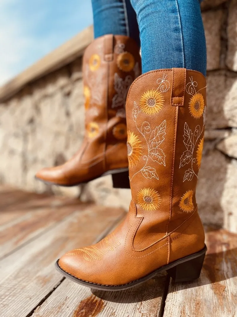 Women's ethnic floral embroidered cowboy boots mid calf pointed toe western boots